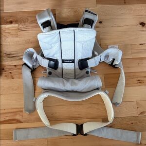 BabyBjorn Gray Carrier - One Air
